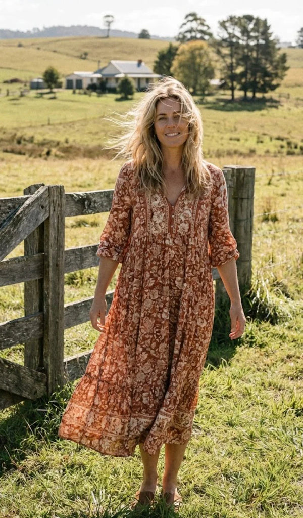 Laura Bennett